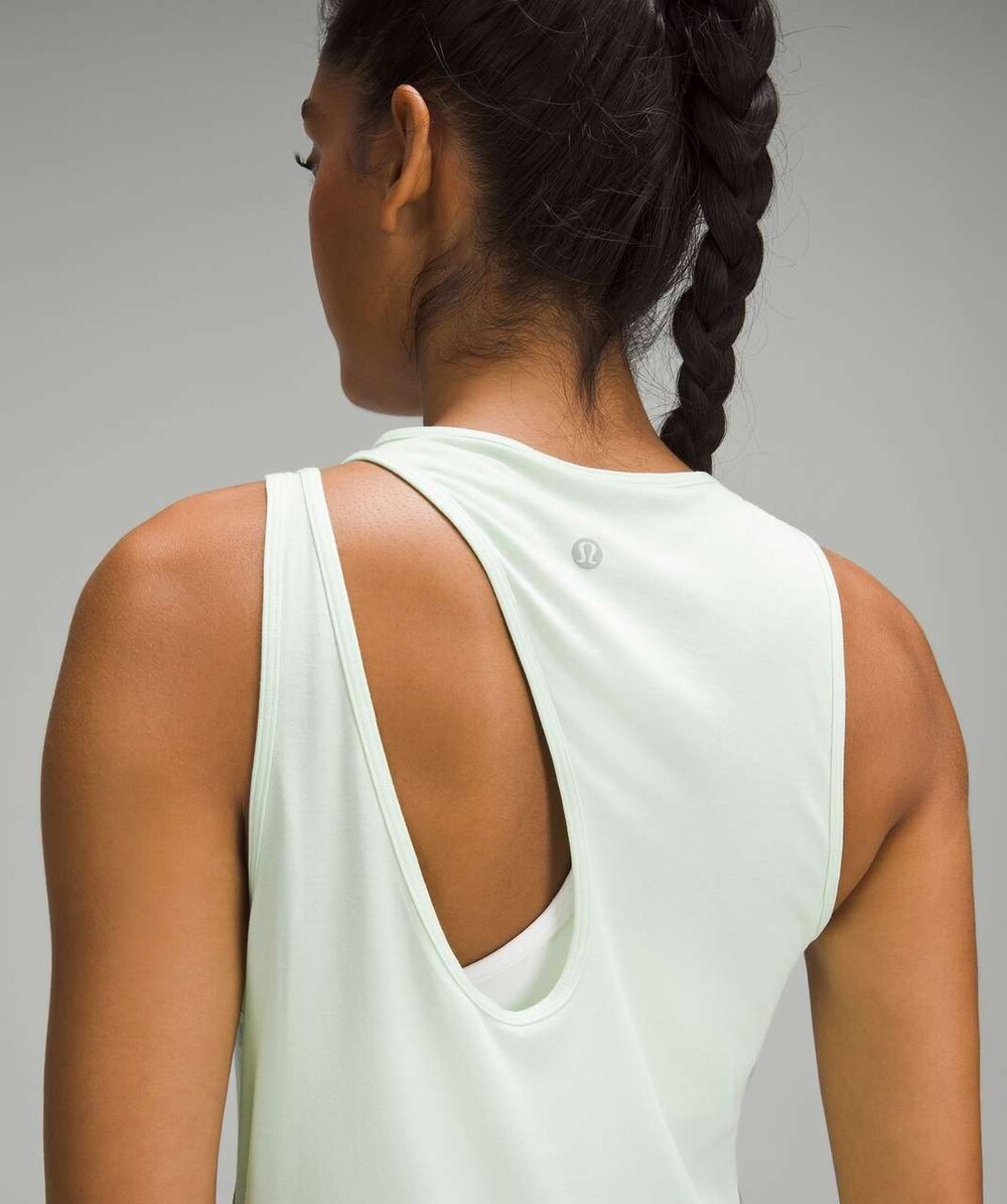 Lululemon Tank Top Womens 8 Pale Celadon Modal Silk Elastane Yoga Kohlrabi NWT